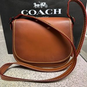 Beautiful coach saddle crossbody bag 1941 saddle